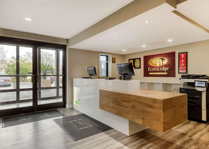 Travelodge By Wyndham North Charleston