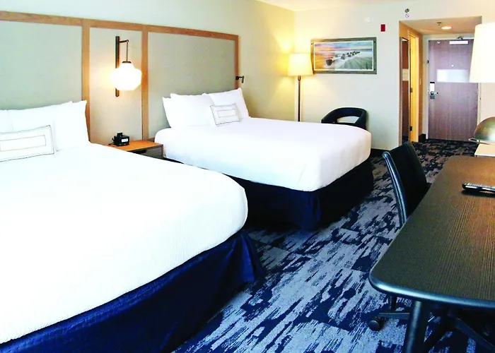 Fairfield Inn & Suites By Marriott Charleston Airport/Convention Center